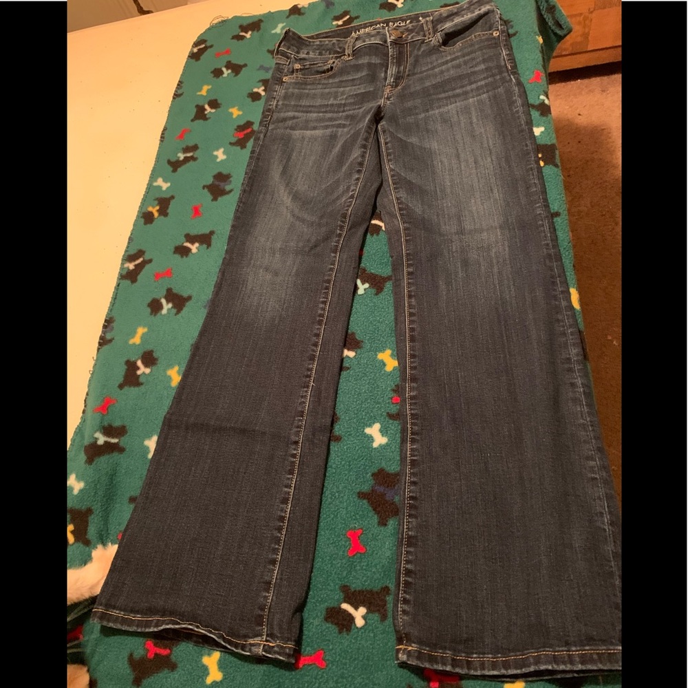 American Eagle Boyfriend fit jeans